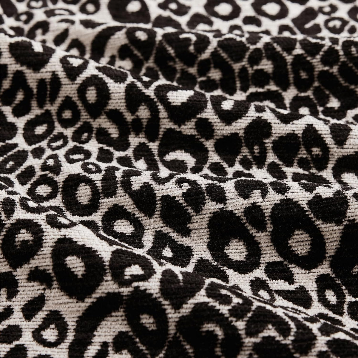 KEIKI 69.2" 2 Seat Modular Loveseat Sofa, Chenille Leopard Print Couch with Tassel Trim, Deep Seat Upholstered Sofa with Ergonomic Support for Bedroom Lounge Area